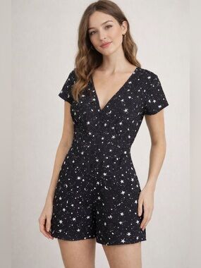 Motel Rocks NWT Black Celestial Star & Moon Romper Size M Boho Festival